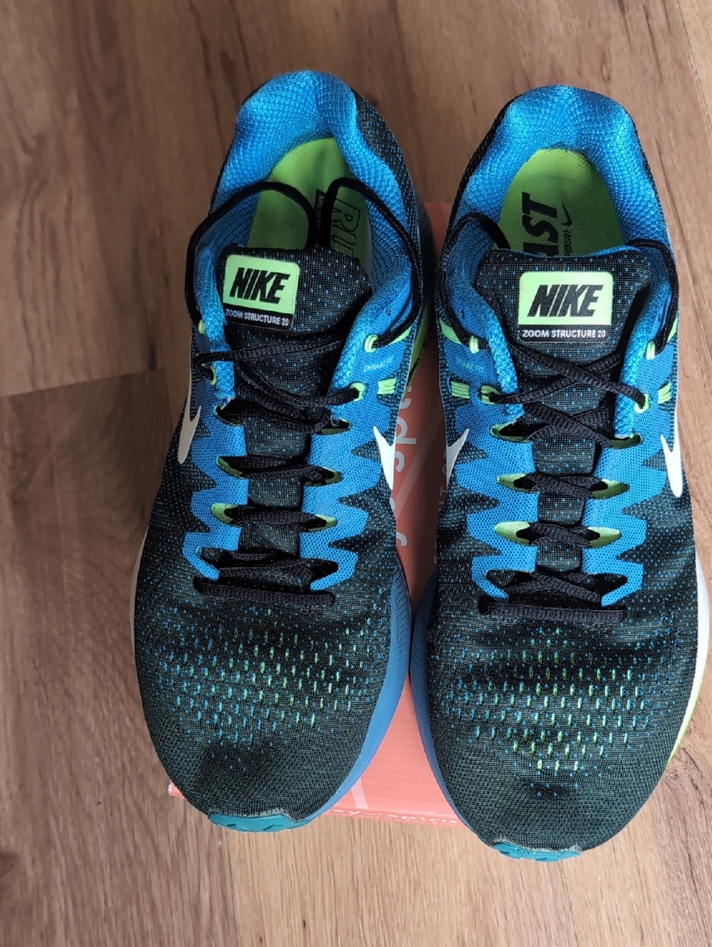 Nike Zoom 20 Men's Athletic Shoes